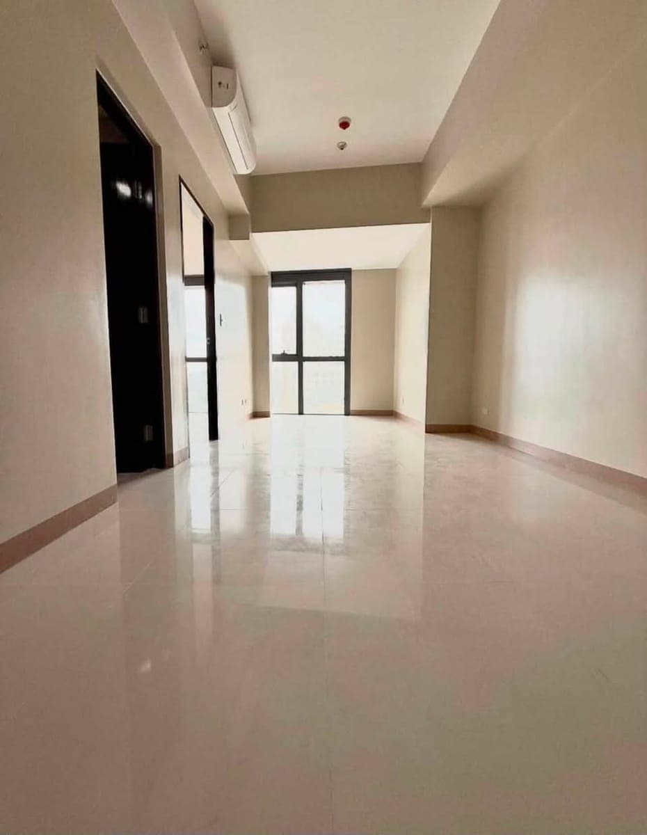 Eastwood City Condo for rent - photo 2