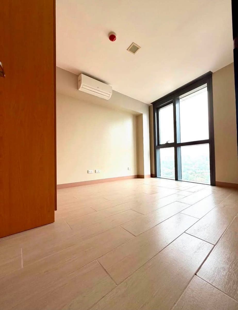 Eastwood City Condo for rent - photo 3