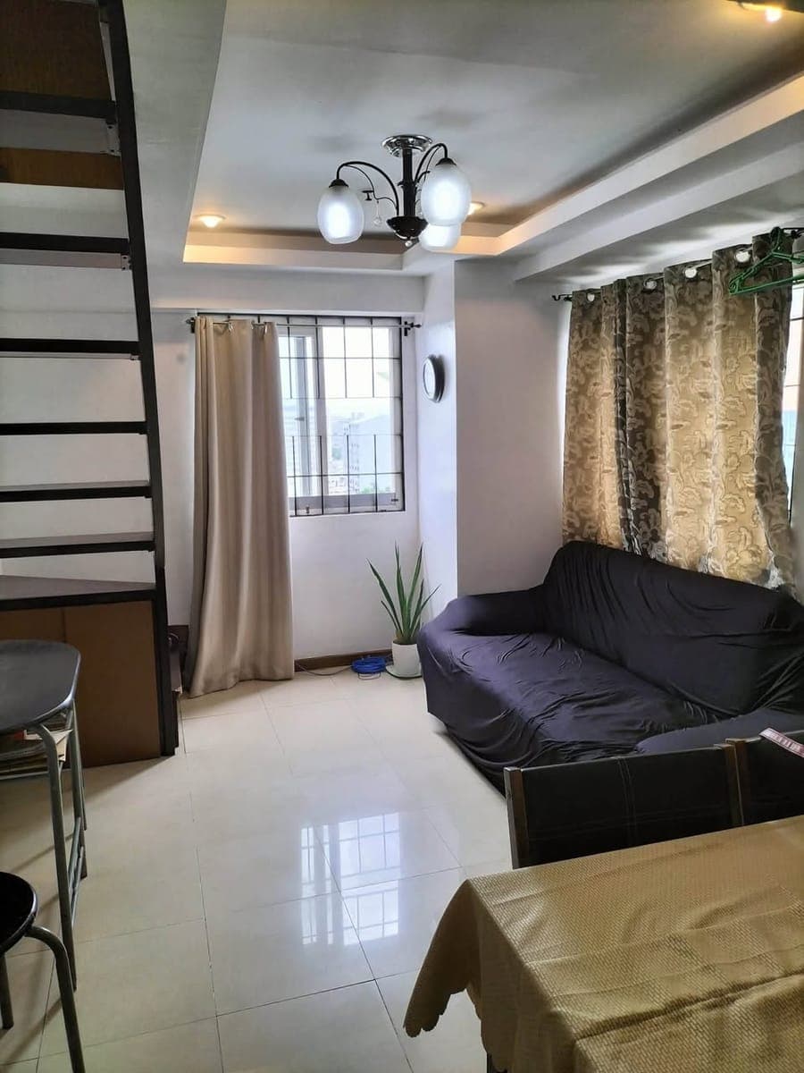 2 Bedroom for rent @ Victoria tower A📌Corner/outer unit📌23k monthly📌Fully furnished - photo 1