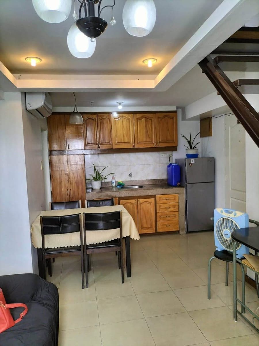 2 Bedroom for rent @ Victoria tower A📌Corner/outer unit📌23k monthly📌Fully furnished - photo 2