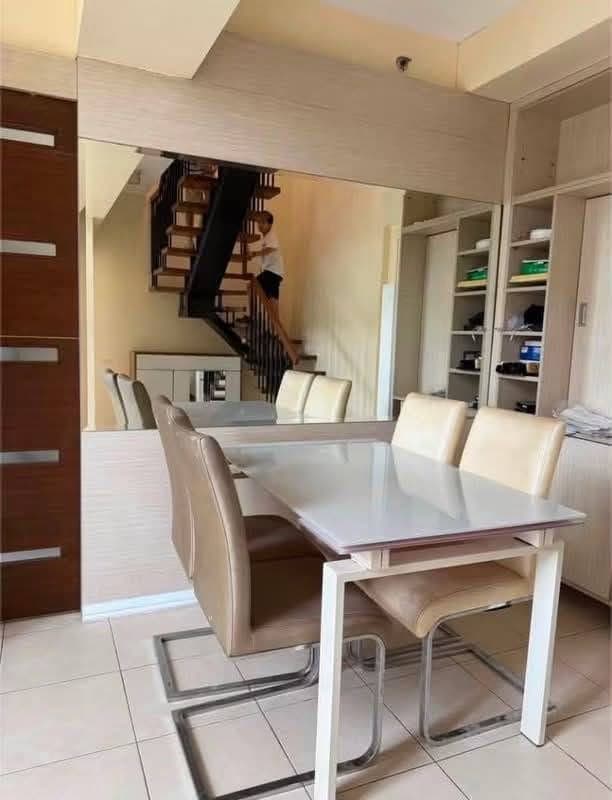FOR LEASE: Fully furnished 3 Bedroom unit at Encino, Two Serendra, BGC - photo 2