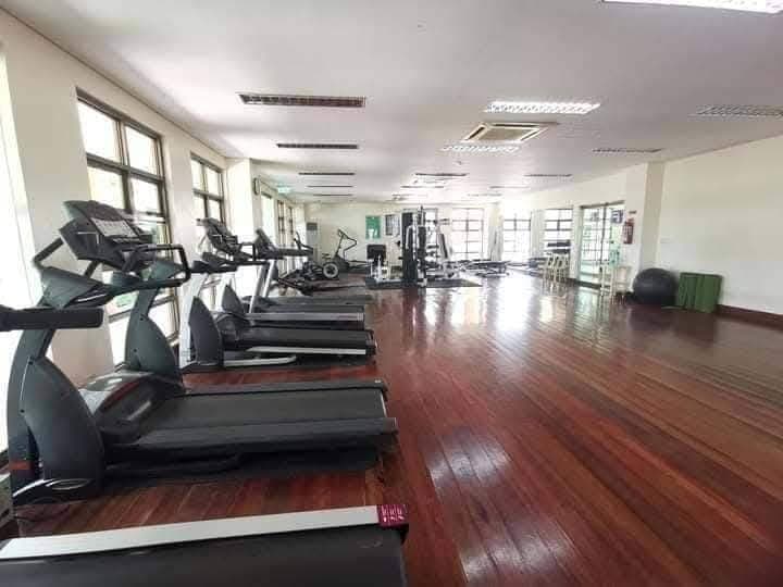For Rent Spacious Condo - photo 2