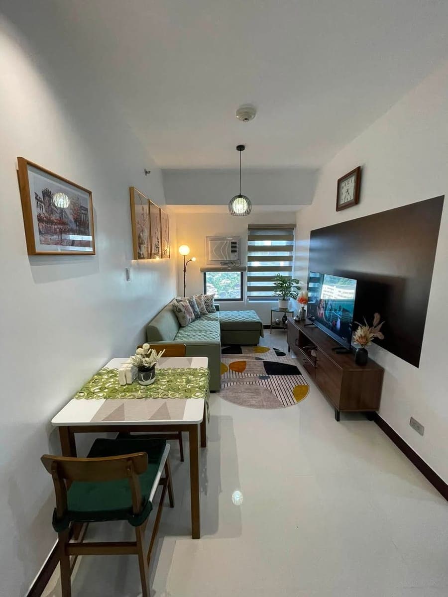 2 BEDROOM CONDO FOR RENT — CHIMES GREENHILLS - photo 1