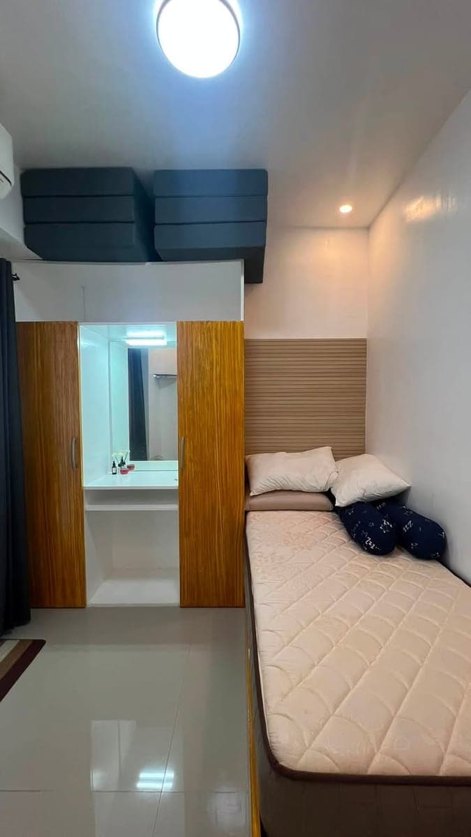 FOR RENT: Condo Unit with Balcony at Victoria Sports Tower — Kamuning, Quezon City - photo 5