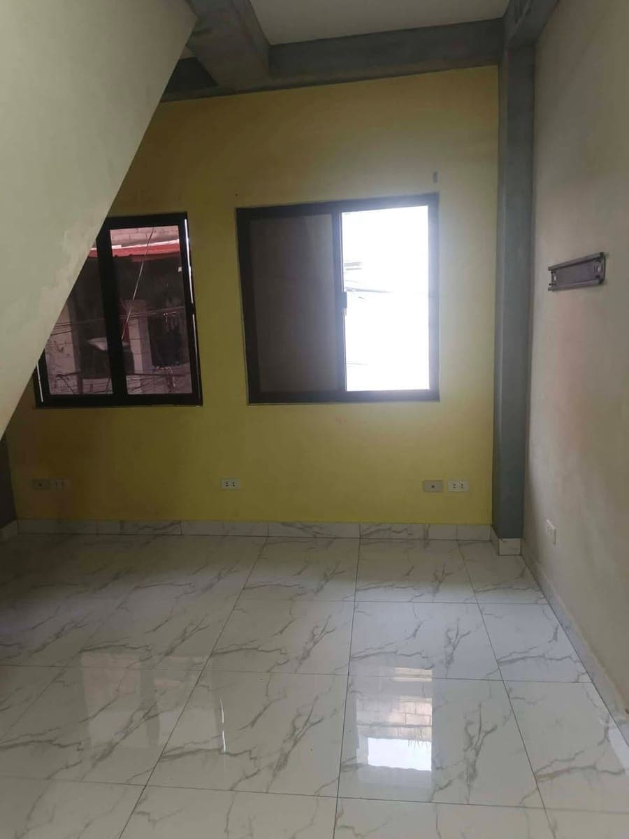 ‎ROOM FOR RENT!! - photo 3