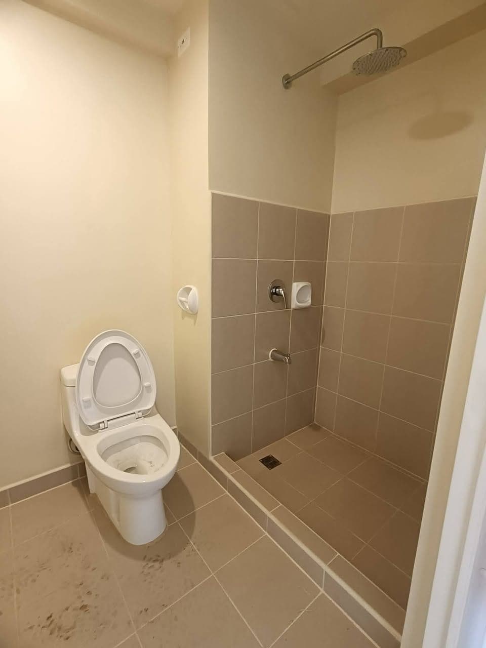 FOR RENT – Avida Studio T4, 7th Floor - photo 4