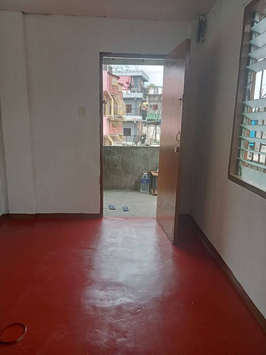 Room for Rent - photo 2