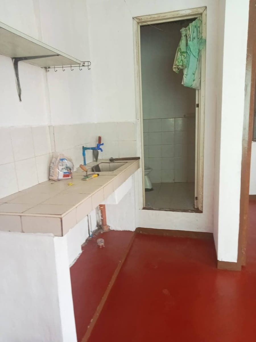 Room for Rent - photo 5