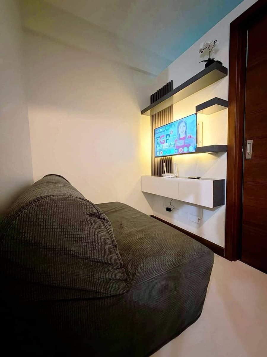 Available unit at Quantum Residences Managing Rentals & Re-Sale HomeCondo Mikel Mago - photo 1