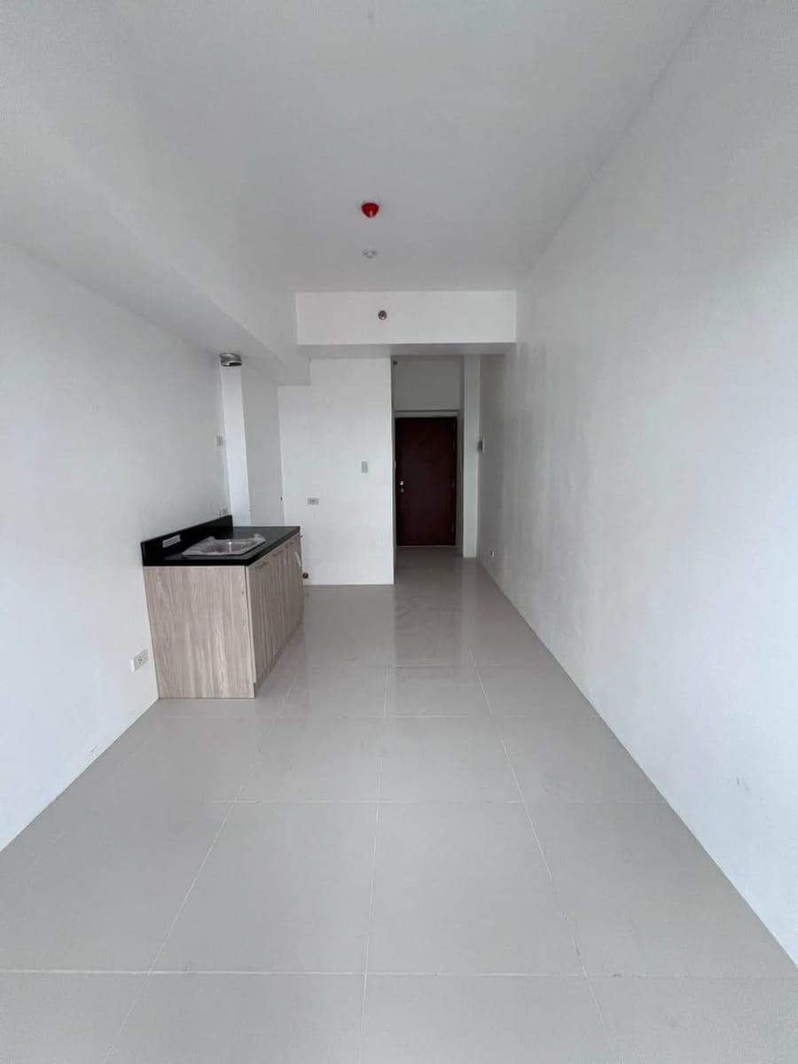 Rent Now-15k/month/Brand-new unit - photo 1