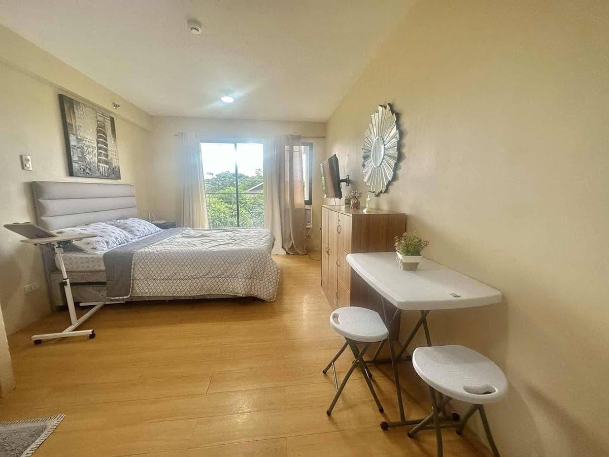 FOR RENT ONE OASIS MABOLO WITH BALCONY - photo 2