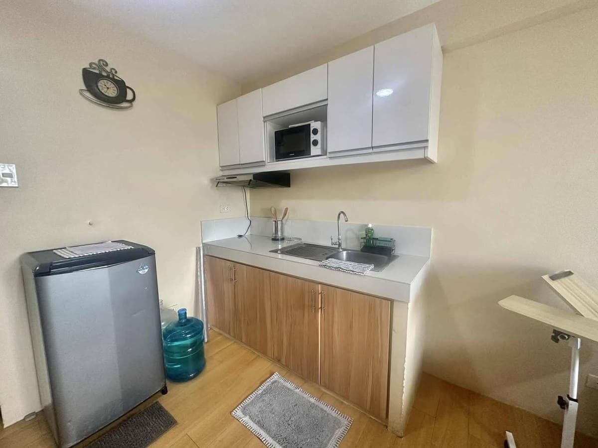 FOR RENT ONE OASIS MABOLO WITH BALCONY - photo 3