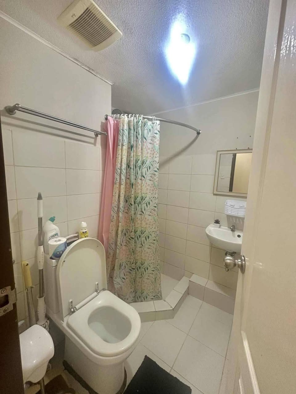 FOR RENT ONE OASIS MABOLO WITH BALCONY - photo 5