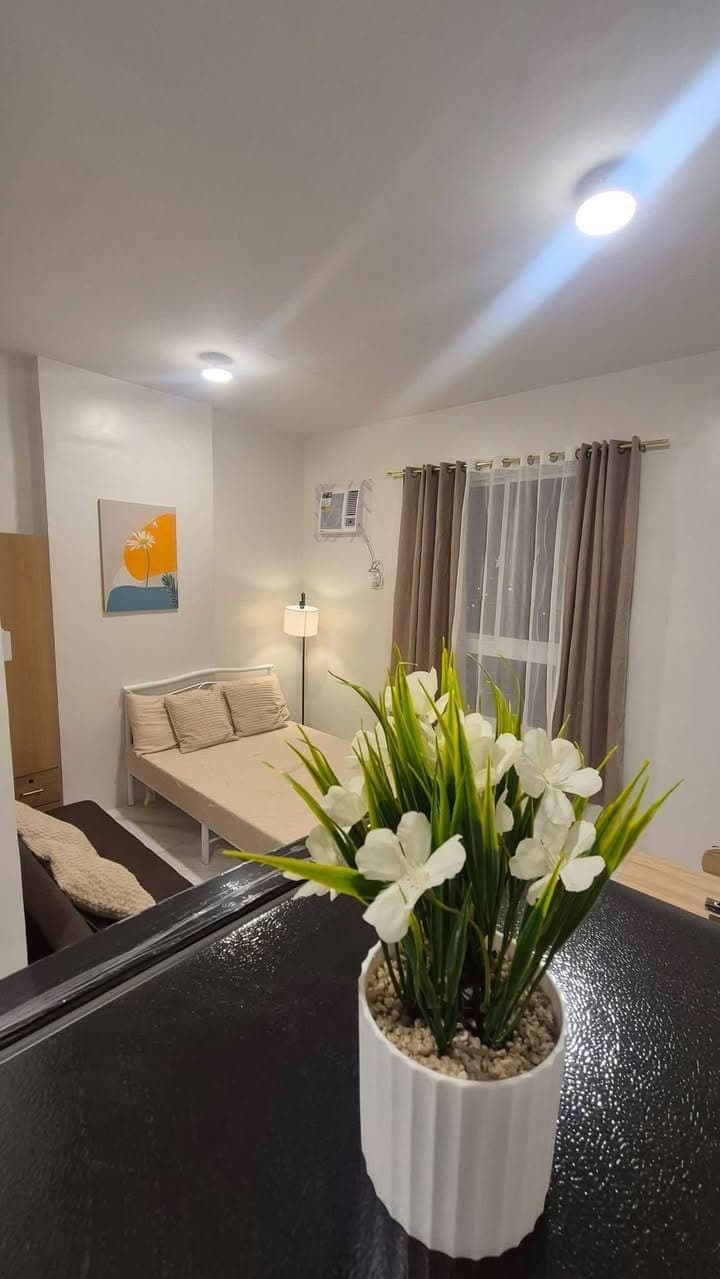 ✨ PET-FRIENDLY STUDIO UNIT FOR RENT at Casa Mira Towers Guadalupe 🐾🏙️ - photo 2