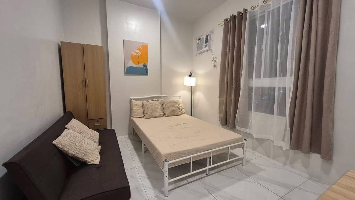 ✨ PET-FRIENDLY STUDIO UNIT FOR RENT at Casa Mira Towers Guadalupe 🐾🏙️ - photo 1