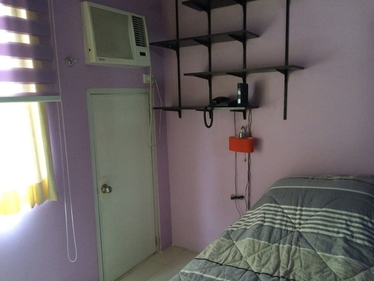 **FOR RENT: University Tower 3** - photo 5