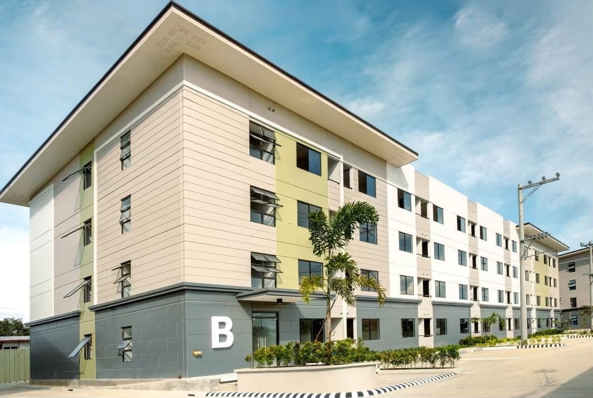 FOR RENT: Studio Condo Unit - photo 1