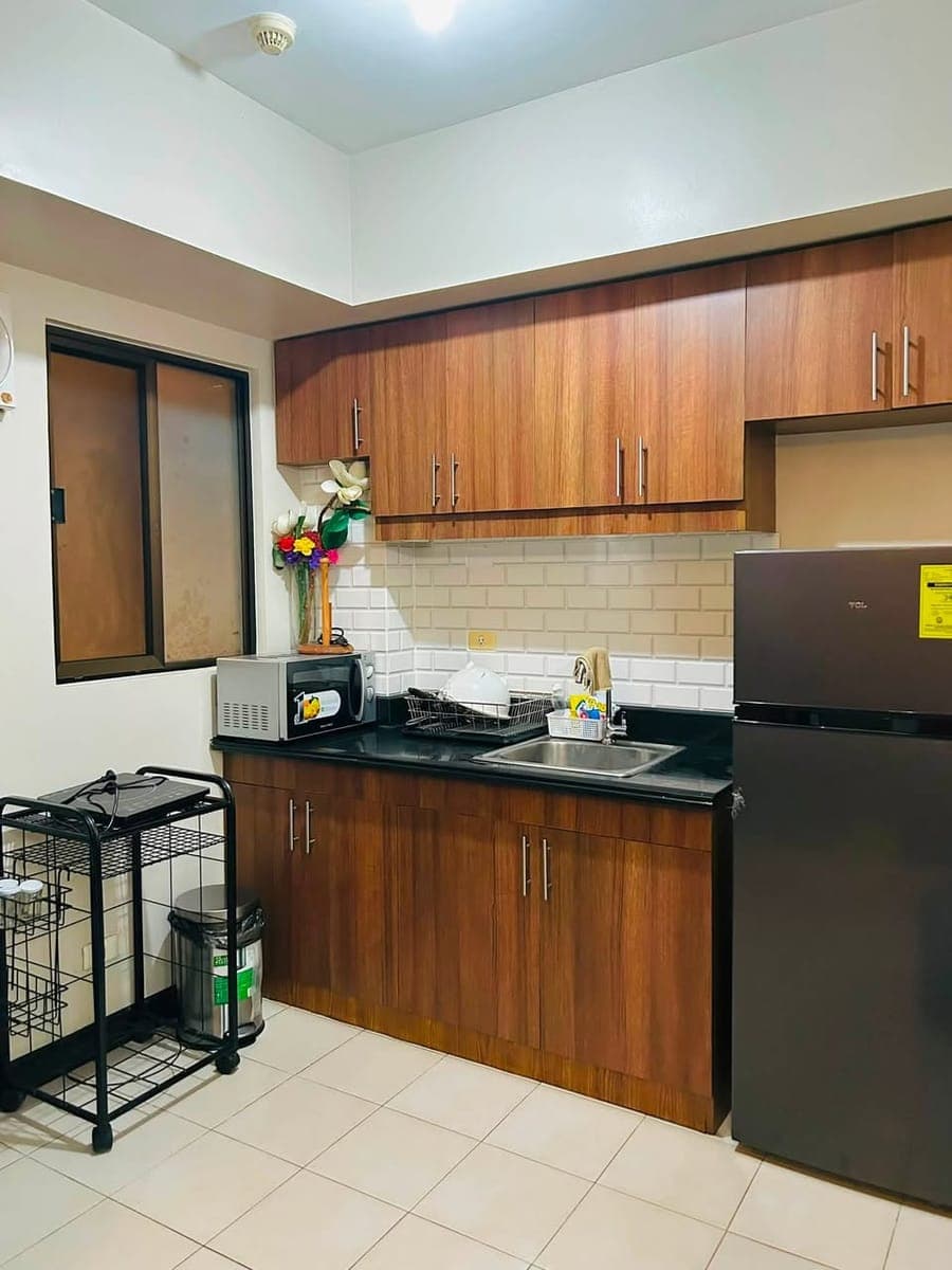 ‼️FOR RENT: SPACIOUS 2 BEDROOM FULLY FURNISHED CONDO UNIT - photo 4