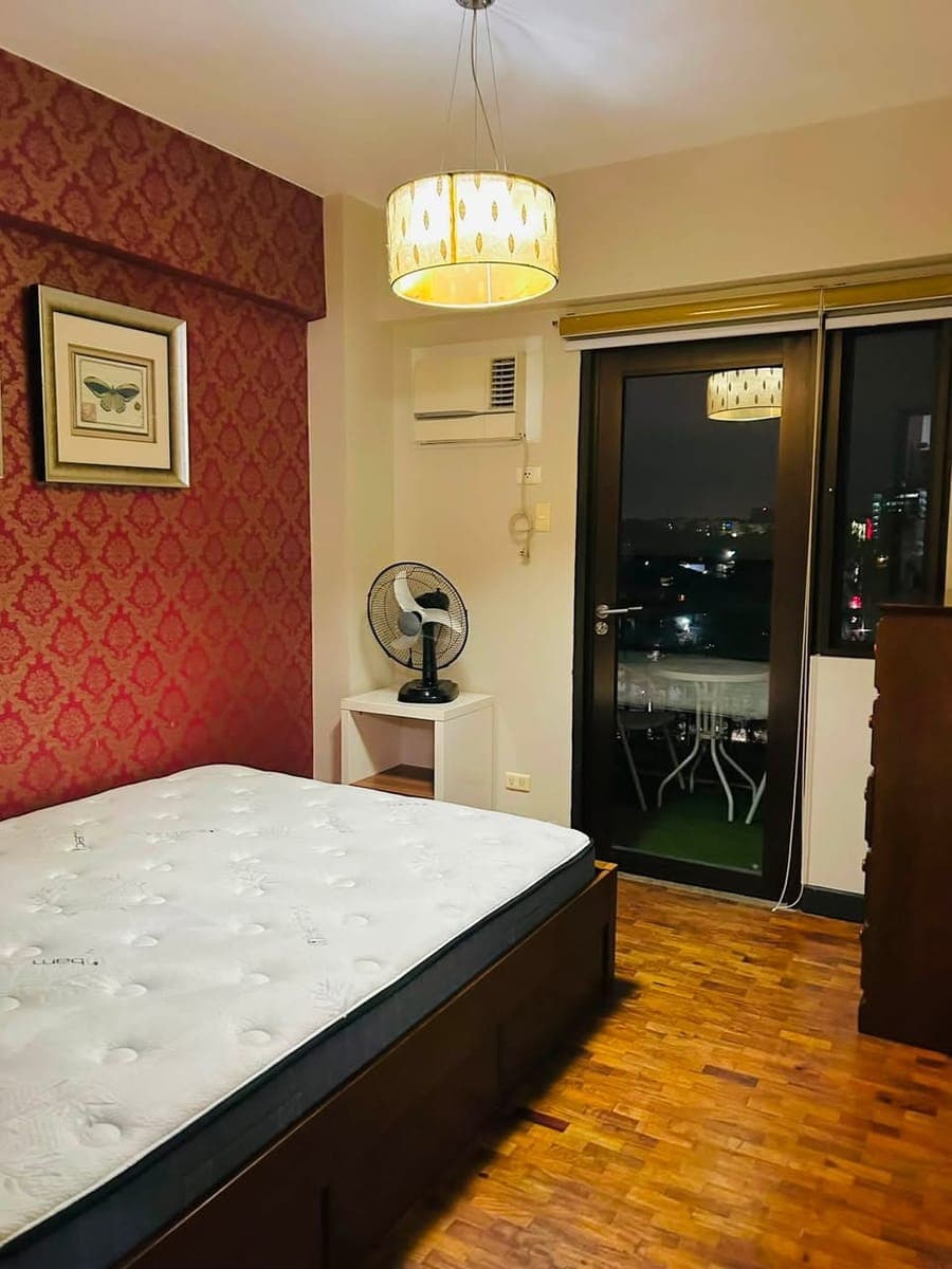 ‼️FOR RENT: SPACIOUS 2 BEDROOM FULLY FURNISHED CONDO UNIT - photo 5