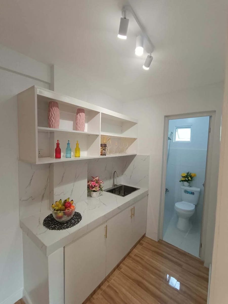 🔥 LAST UNIT LEFT! BE THE FIRST TO LIVE IN THIS BRAND NEWLY RENOVATED APARTMENT! 🔥 - photo 3