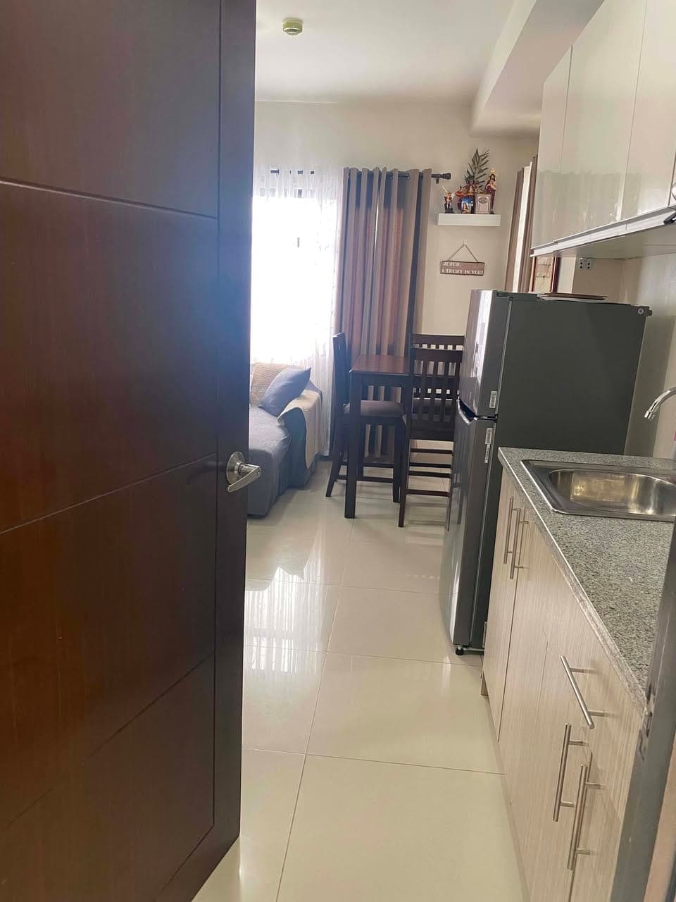 CONDO FOR RENT‼️ - photo 2