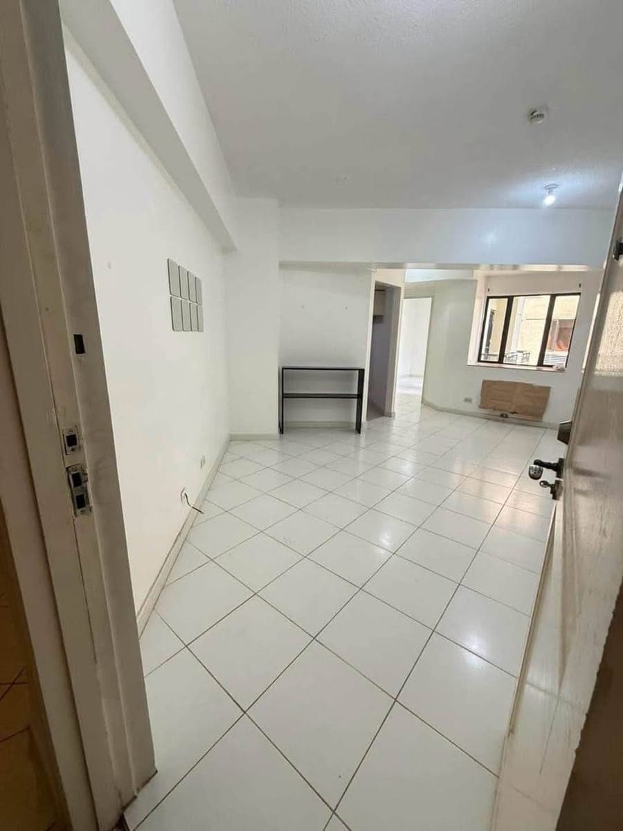 Eastwood City Condo for rent - photo 2