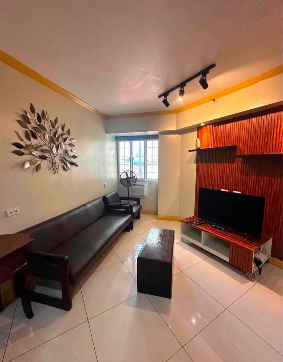 Eastwood City Condo for rent - photo 2