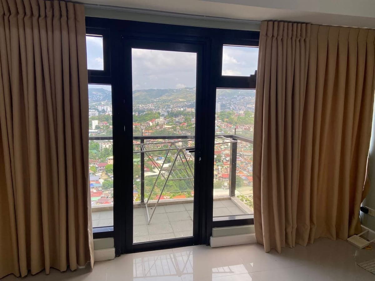 🏢✨ FOR RENT: Furnished 1BR Condo with Balcony ✨🏢 - photo 4