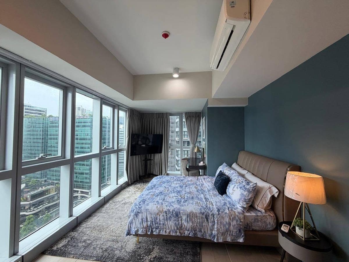 Uptown Parksuites - photo 1