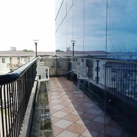 Three - Bedroom Apartment for rent in Cebu City - photo 5