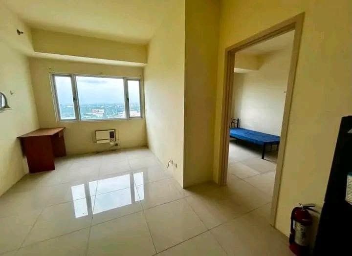🏙️ For Rent: 39 sqm 1BR Condo | 29th Floor | Breathtaking UP Diliman View - photo 1