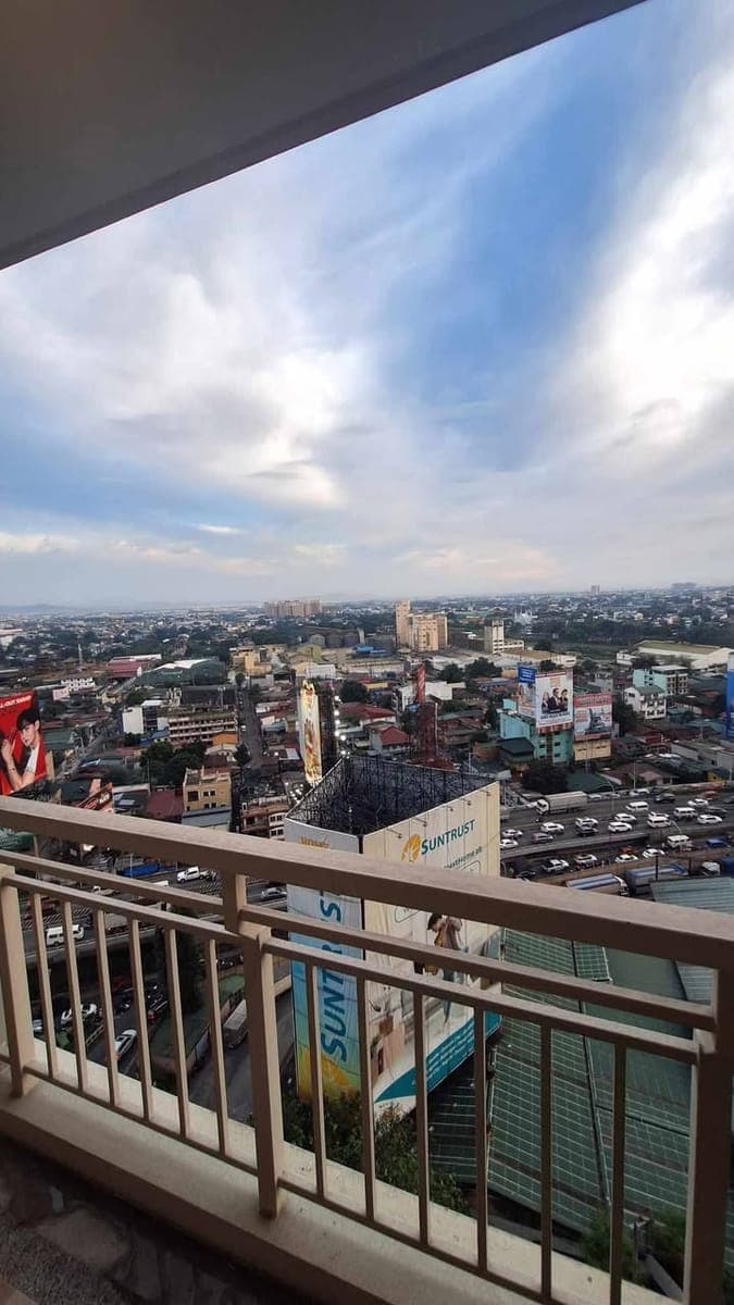 Fully furnished one bedroom condo unit for rent located at the 18th Floor of Prisma Residences, Bago... - photo 5