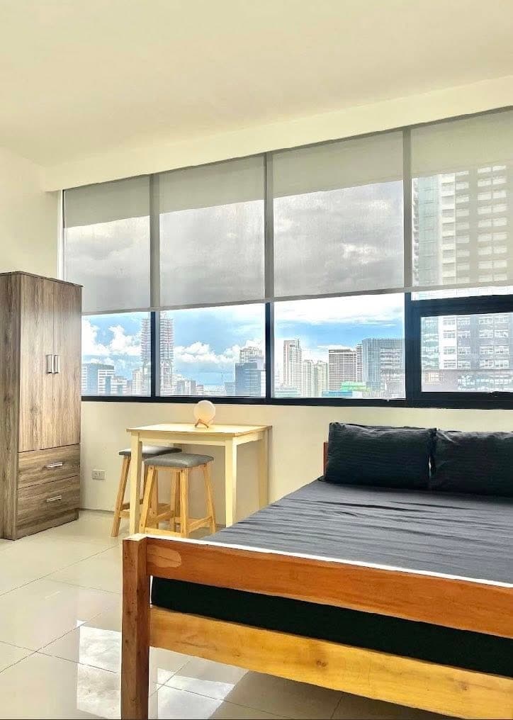 SPACIOUS STUDIO UNITS FOR RENT AT AVENIR - photo 1
