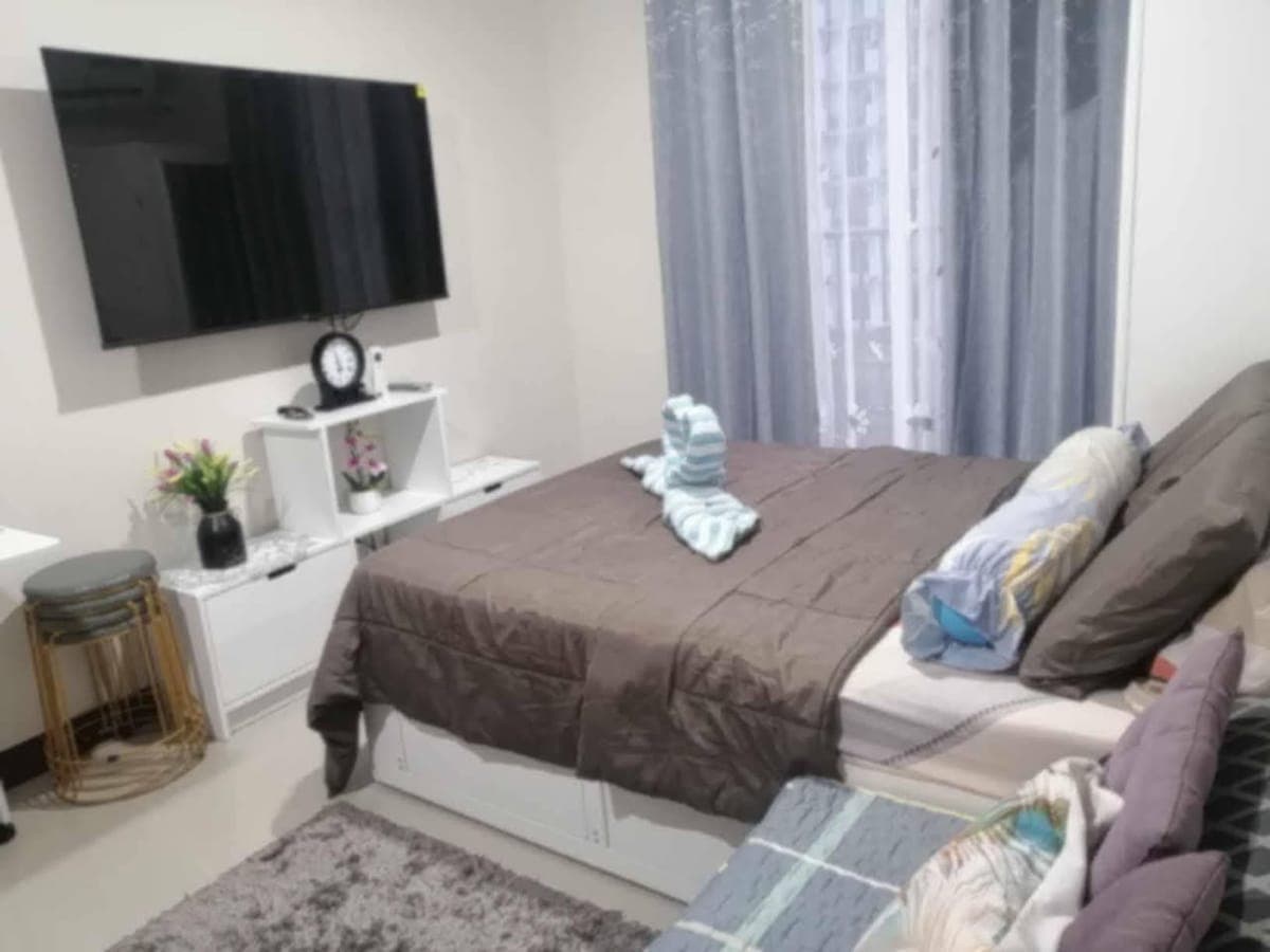 Fully furnished condo unit located in saekyung phase 3 beach road marigondon lapu-lapu city cebu. - photo 3