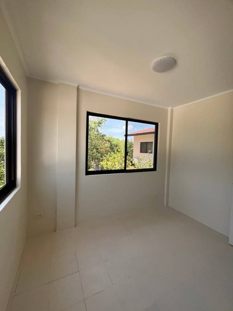 RPH-PL10355- FOR RENT inside Mactan Plains Subdivision, Phase 3 - photo 5