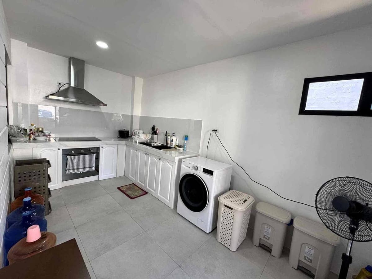 For rent 35k per month 𝗙𝘂𝗹𝗹𝘆 𝗙𝘂𝗿𝗻𝗶𝘀𝗵𝗲𝗱 𝗛𝗼𝘂𝘀𝗲 𝗶𝗻 𝗖𝗮𝗻𝗱𝘂𝗺𝗮𝗻, 𝗠𝗮𝗻𝗱𝗮𝘂�... - photo 2
