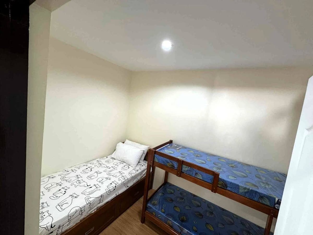 For rent 35k per month 𝗙𝘂𝗹𝗹𝘆 𝗙𝘂𝗿𝗻𝗶𝘀𝗵𝗲𝗱 𝗛𝗼𝘂𝘀𝗲 𝗶𝗻 𝗖𝗮𝗻𝗱𝘂𝗺𝗮𝗻, 𝗠𝗮𝗻𝗱𝗮𝘂�... - photo 5