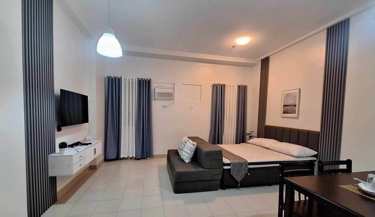 PTPA  Fully Furnished Unit-15,000/monthly - photo 2