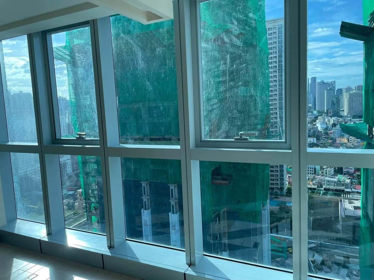 ‼️FOR LEASE🏢UPTOWN PARKSUITES,TOWER 1, 28th floor, UPTOWN AREA BGC - photo 2