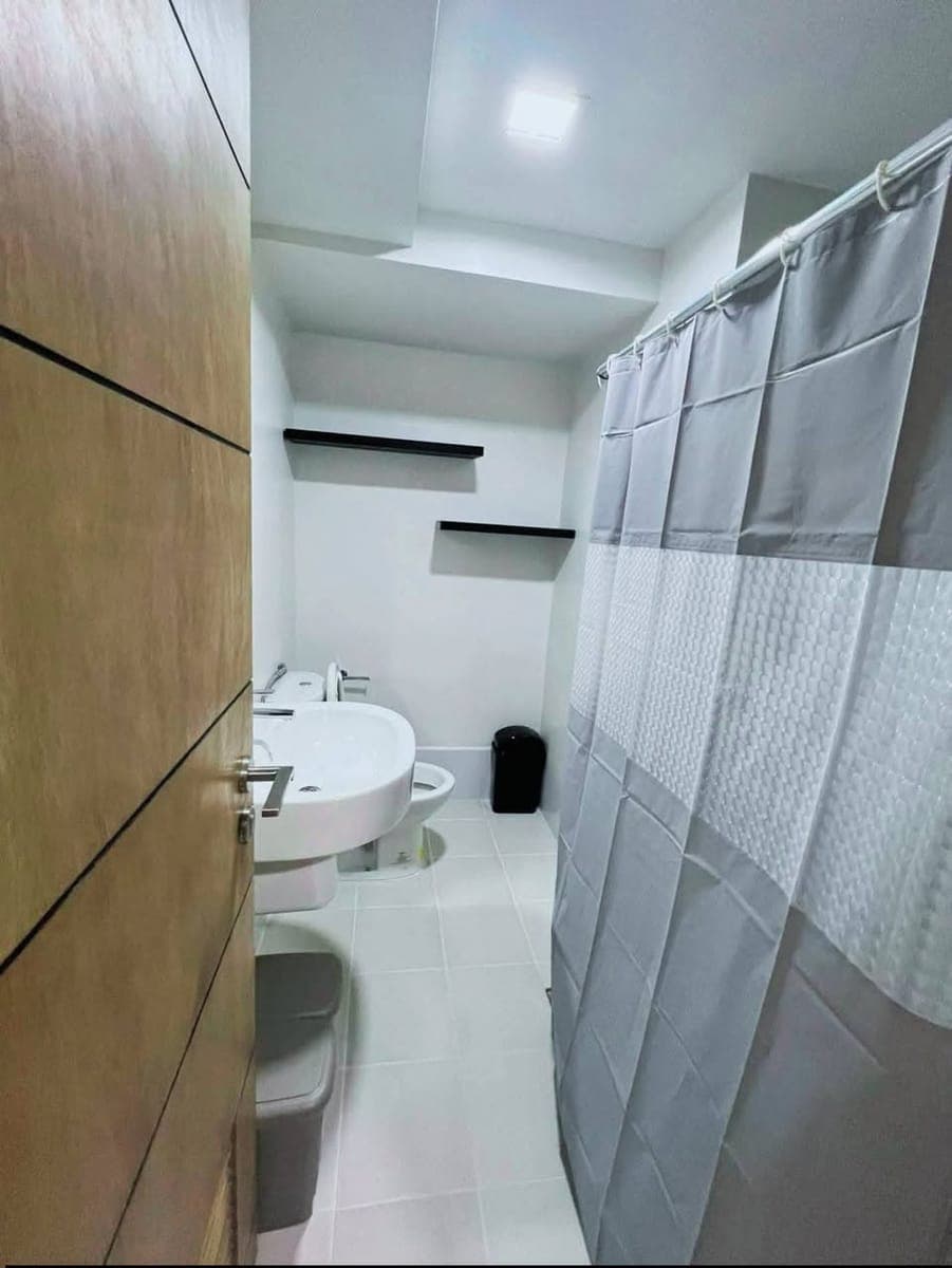 STUDIO Unit at Taft East Gate, Cebu City - photo 3