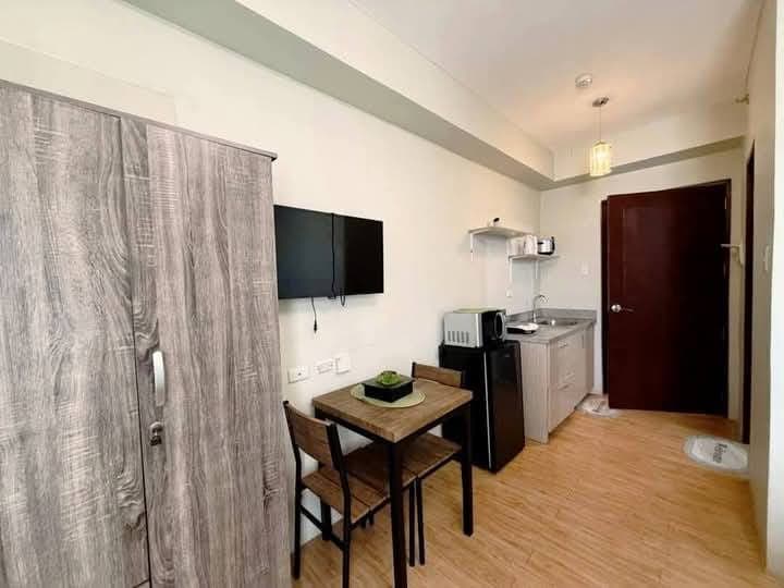 💥1 Mo. Adv., 1 Mo. Dep💥Studio in Mivesa -very near JY/IT/UP/USPF FOR RENT 15K, Include Condo Dues️💥 - photo 3