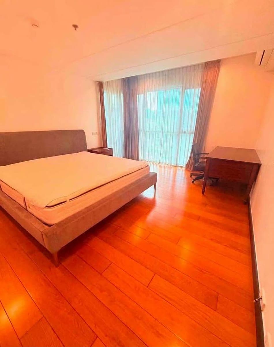 For Rent 2Br in West Tower Serendra BGC - photo 4