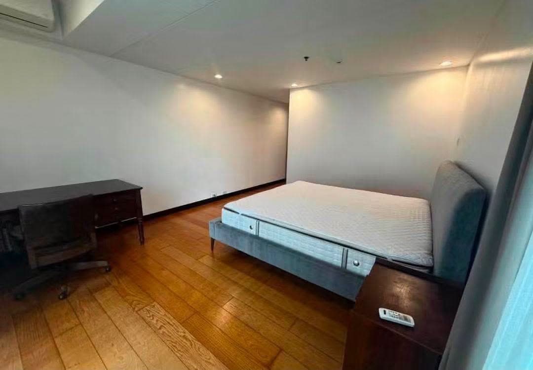For Rent 2Br in West Tower Serendra BGC - photo 5