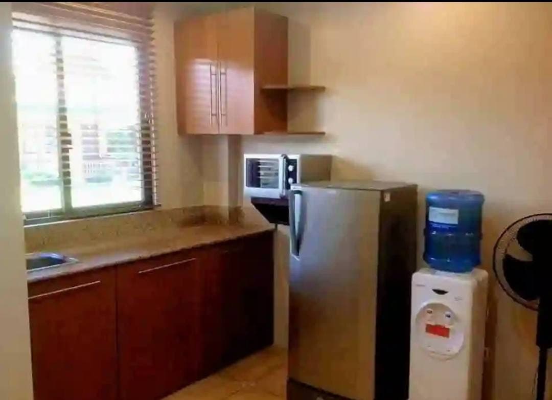 FOR RENT 18K SEMI-FURNISHED - photo 5