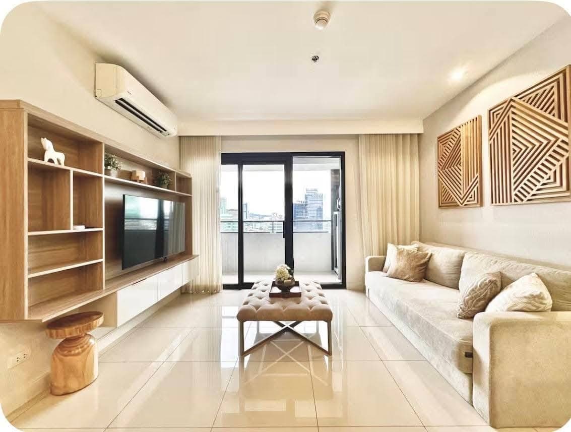 Alcoves condominium - photo 1