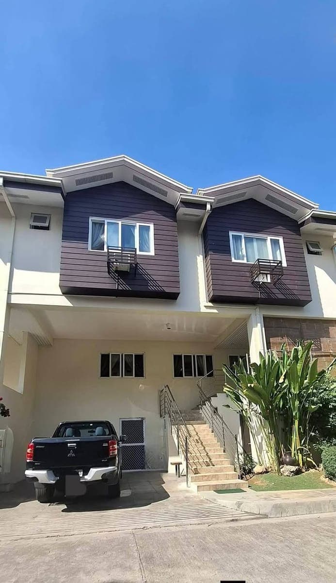 6 Bedrooms House for Rent - photo 1
