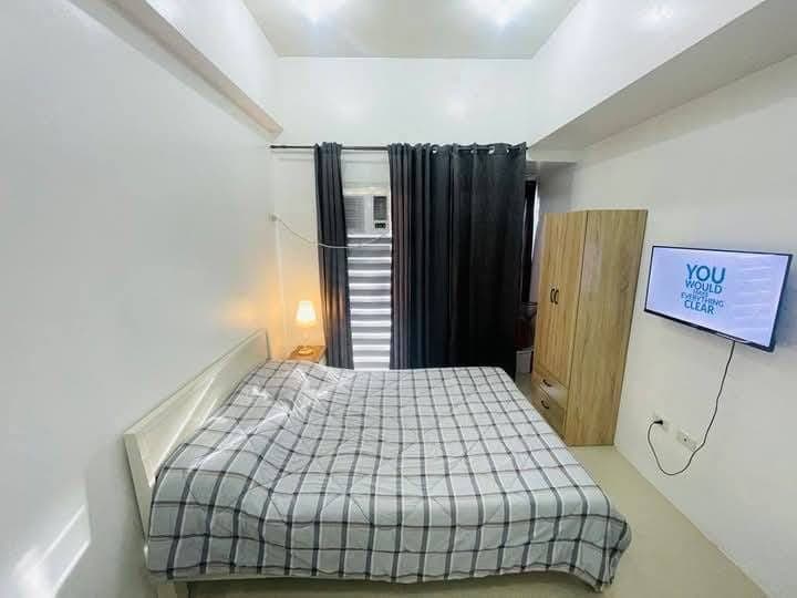 City Soho Condo for rent - photo 1