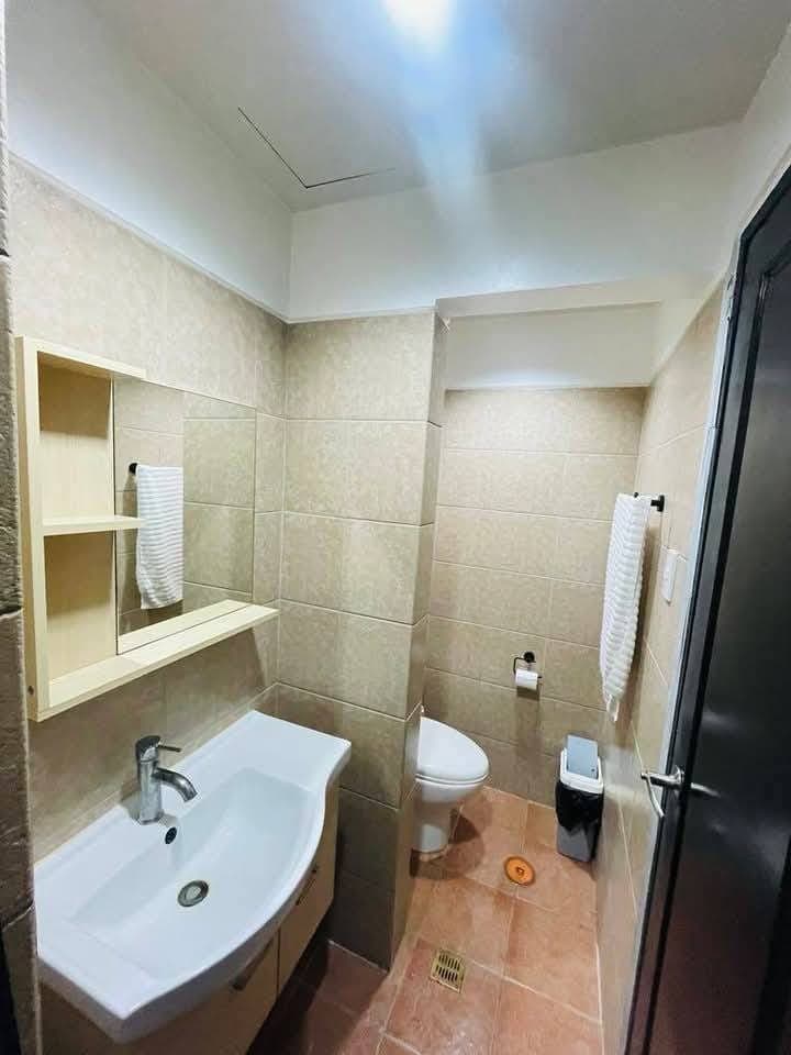 City Soho Condo for rent - photo 5