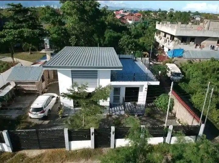 House for Rent – 300 SQM - photo 1