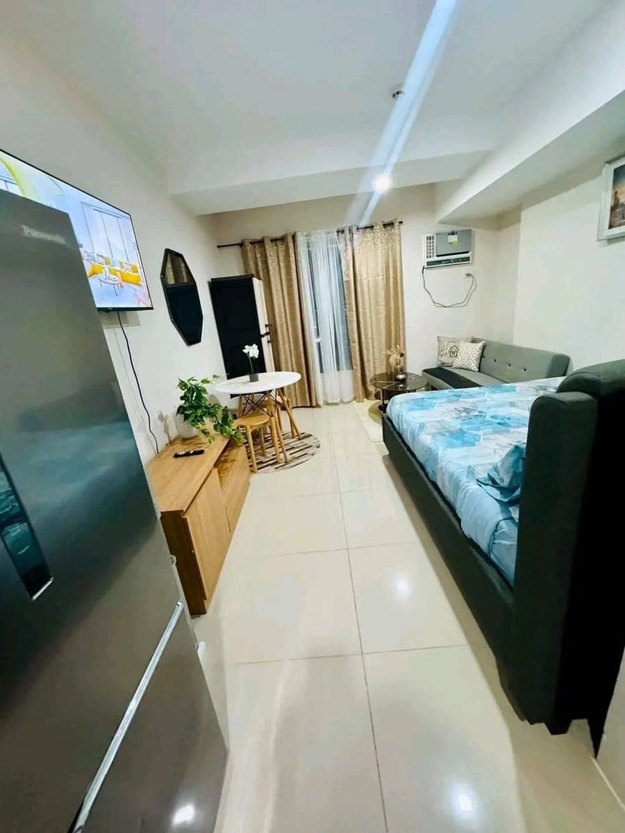 Studio for rent - photo 1